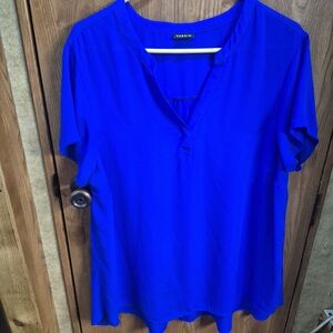 Torrid Royal Blue Women's Blouse.   Box 31